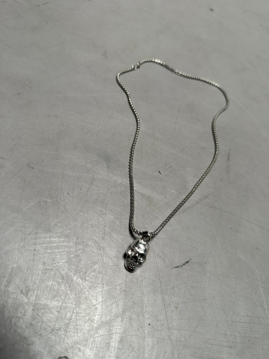 SKULL HEAD NECKLACE